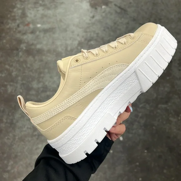 Puma Double Sole Women'ss shoe - Picture 4 of 10